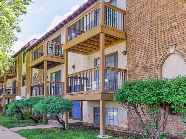 El Chaparral Apartments