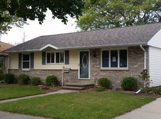 412 Harriet St, Kimberly, WI 54136