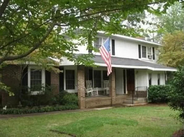 119 Quail Run Dr, Warner Robins, GA 31088