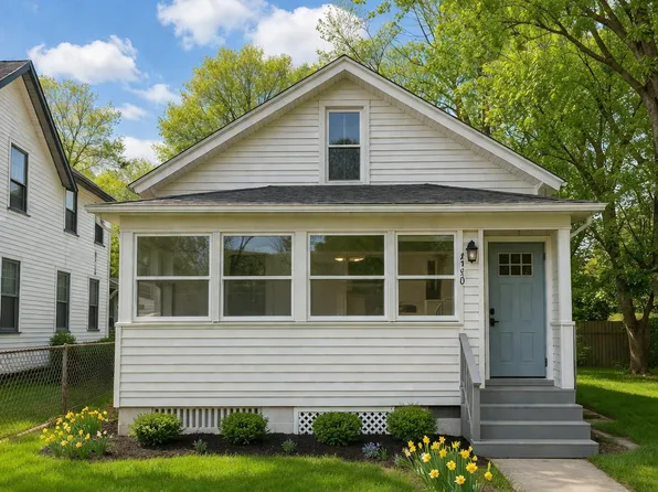 6210 Pear Ave, Cleveland, OH 44102