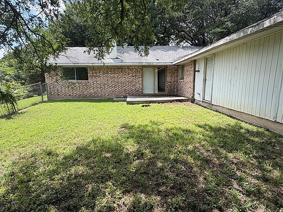 2nd image of 354 Brookview Dr
