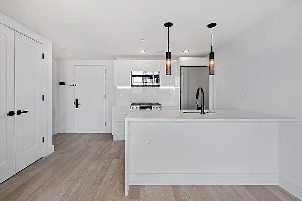 Rented by Compass | media 4