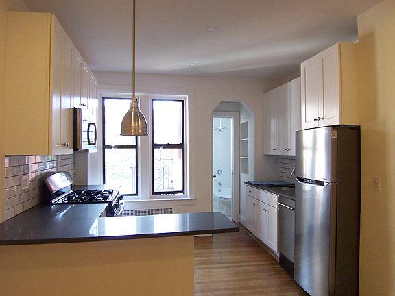 2nd image of 461 W 49th St APT 4B