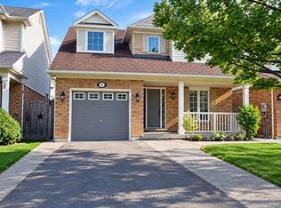 19 Wetmeadow Dr, Brampton, ON L7A 2T6