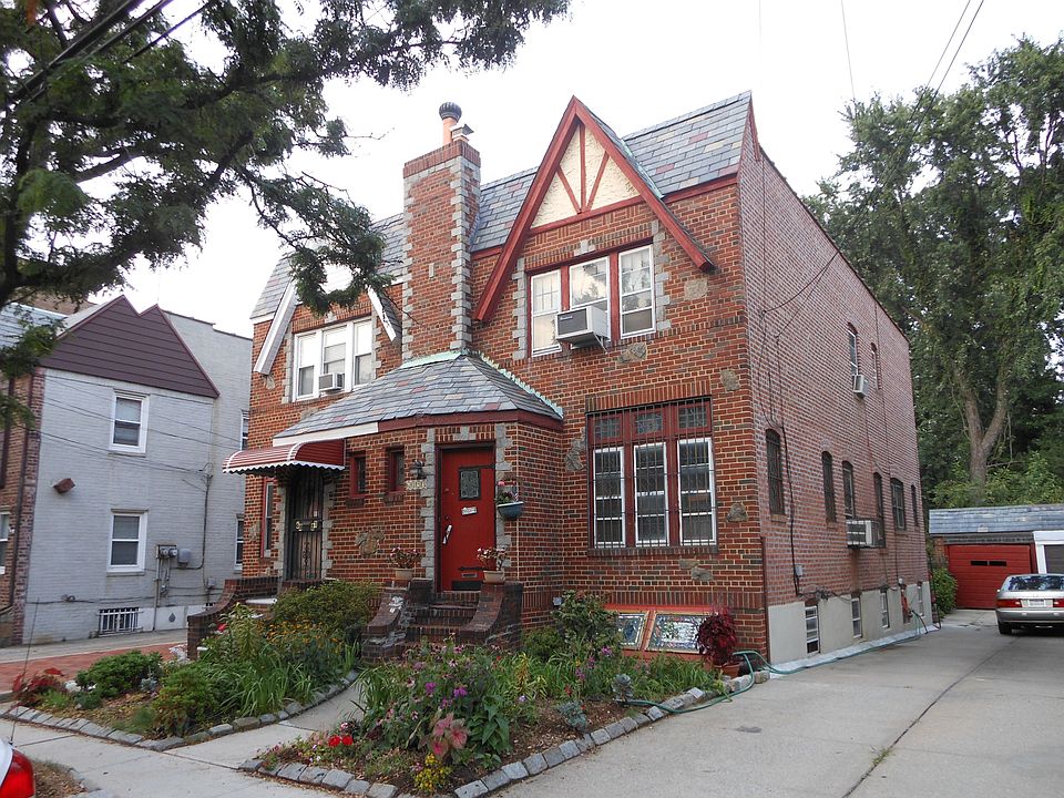68-23 Alderton street Rego Park