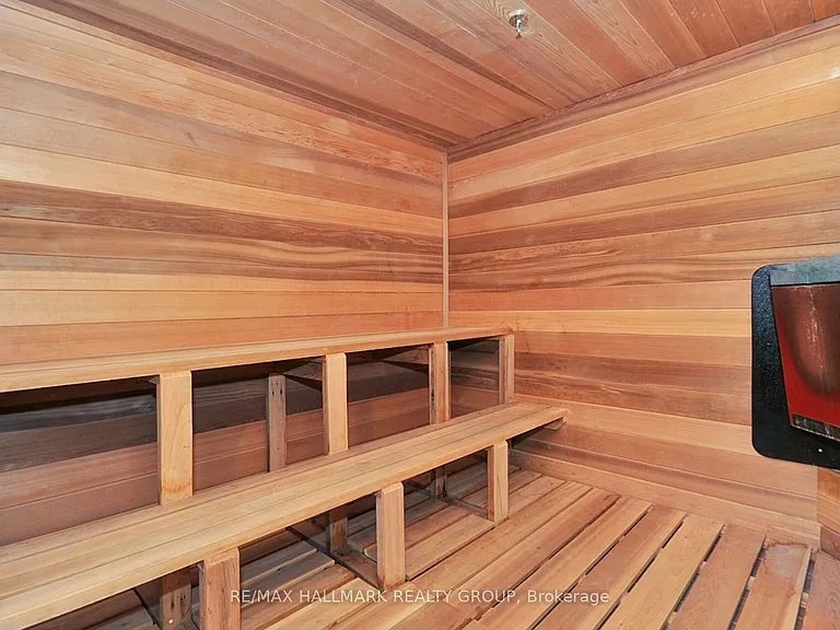 470 Laurier Ave W #503 — Photo 16
