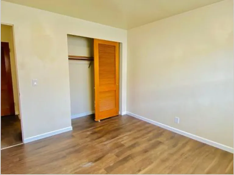 2000 Waverly Pl N #2 — Photo 11