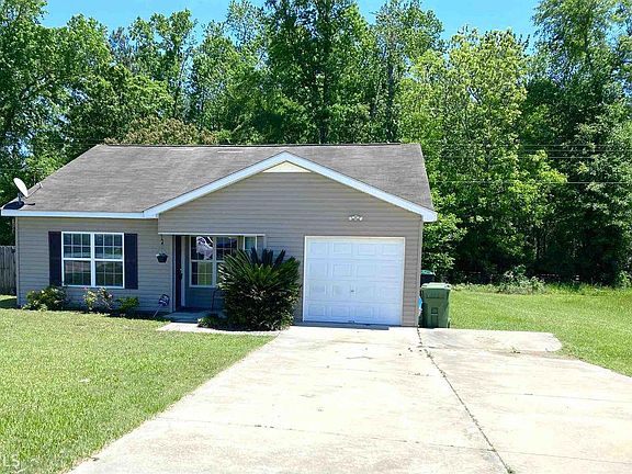 2nd image of 5066 Scotch Pine Ave