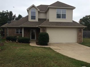 1716 Valley Brook Ln, Longview, TX 75605