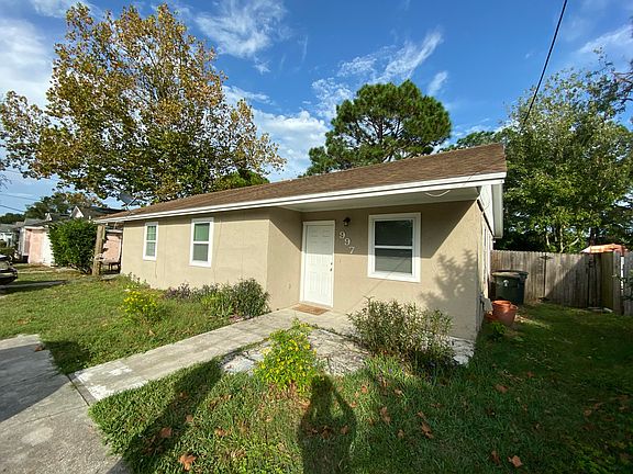 2nd image of 999 Hibiscus St