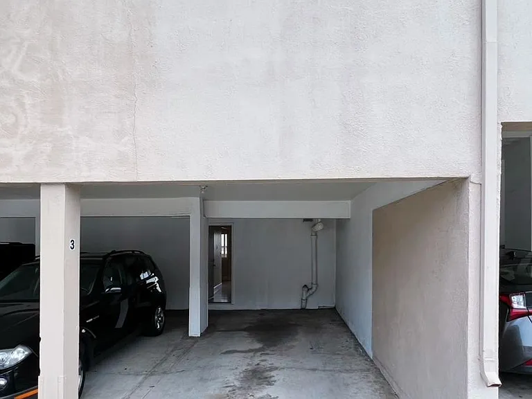 El Camino Real Apartments — Photo 15