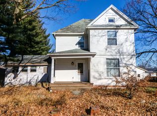 108 W Jefferson St, Philo, IL 61864