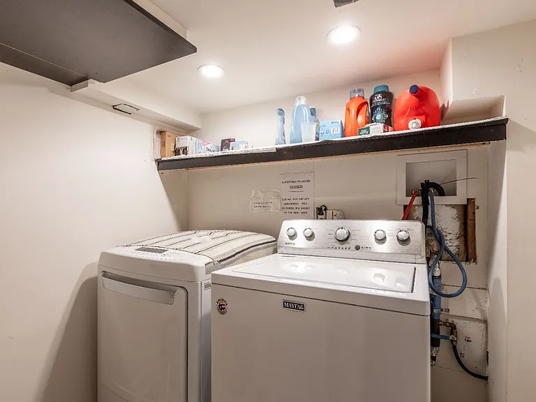 2554 W Cortland St #2 — Photo 21