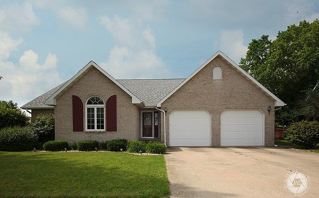 1st image of 665 Elizabeth Dr