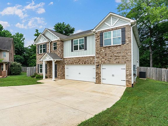 2nd image of 6864 Tyler Chase Dr