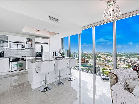2nd image of 888 Biscayne Blvd APT 2312