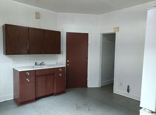 1959 S 19th St, Milwaukee, WI 53204