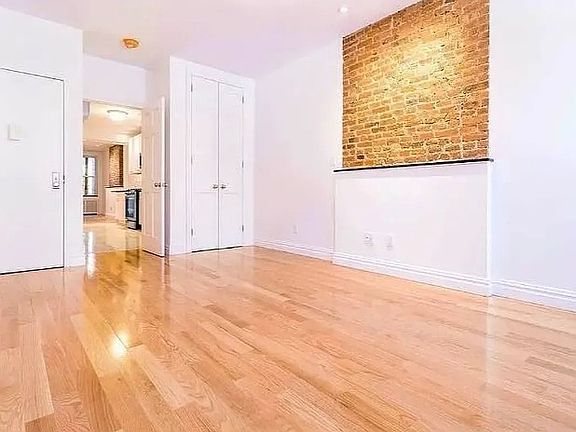 4th image of 691 9th Ave APT 4N