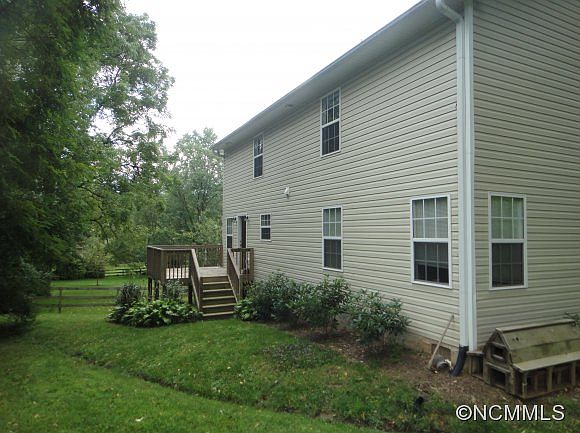 1st image of 106 Blink Bonny Dr