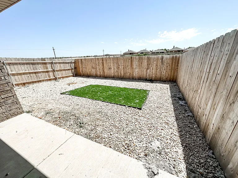 1905 Langford Ave #1 — Photo 11