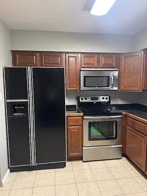 3 bed, 1152 sqft, $1,250 — Photo 4