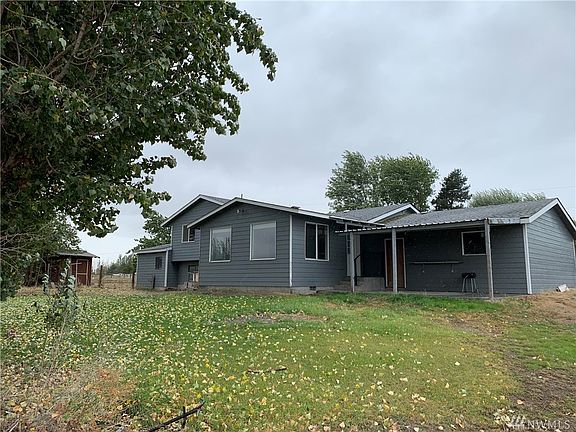 2nd image of 10403 Dune Lake Loop SE