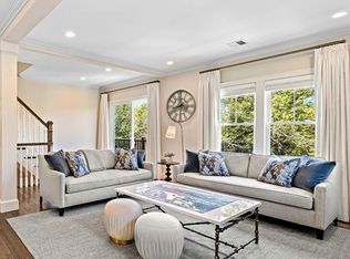 44 Atherton Rd #2, Brookline, MA 02446