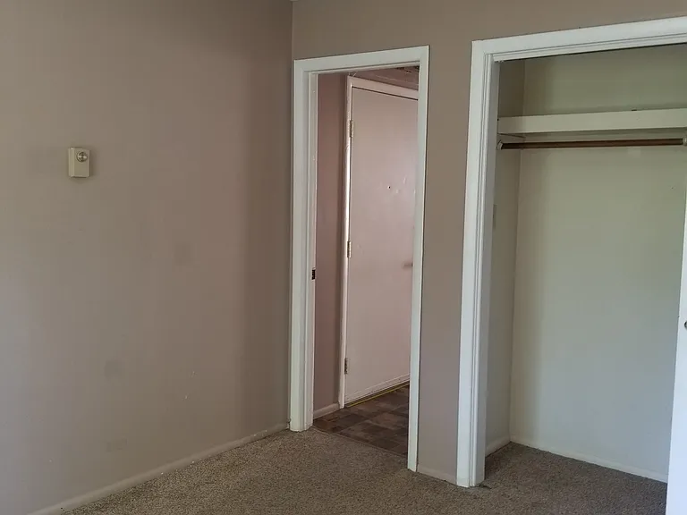 75 Ridgeway St #3 — Photo 18