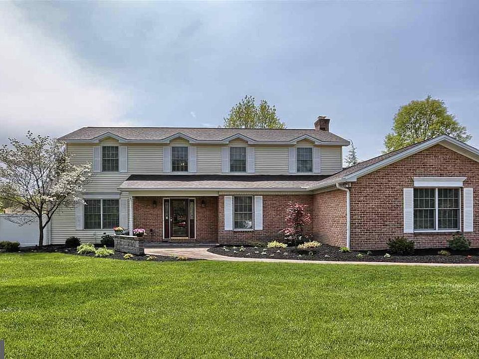 1st image of 4079 Wimbledon Dr