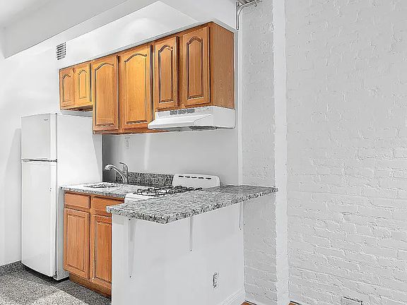 4th image of 84 E 3rd St APT 3A