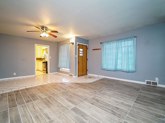 3rd image of 1704 W Charles St