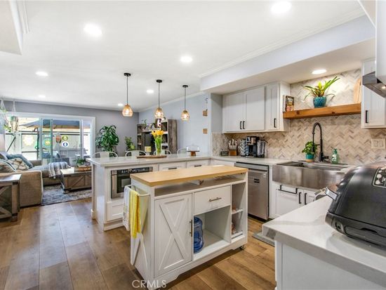 19481 Sandcastle Ln, Huntington Beach, CA 92648