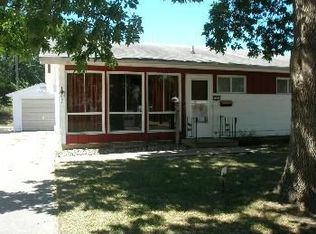 104 N 22nd St, Marshalltown, IA 50158