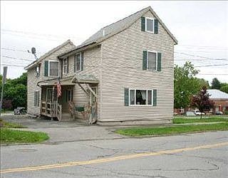 2nd image of 336 Essex St