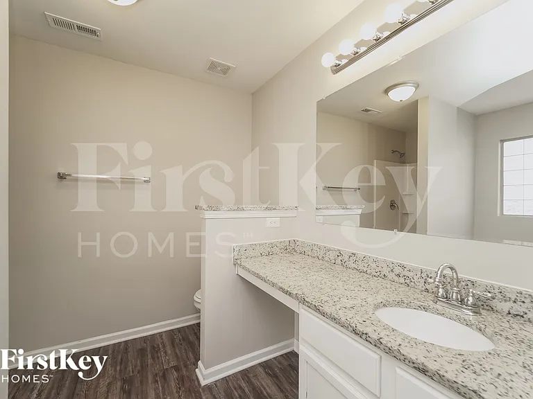 7008 Hidden Creek Dr — Photo 10