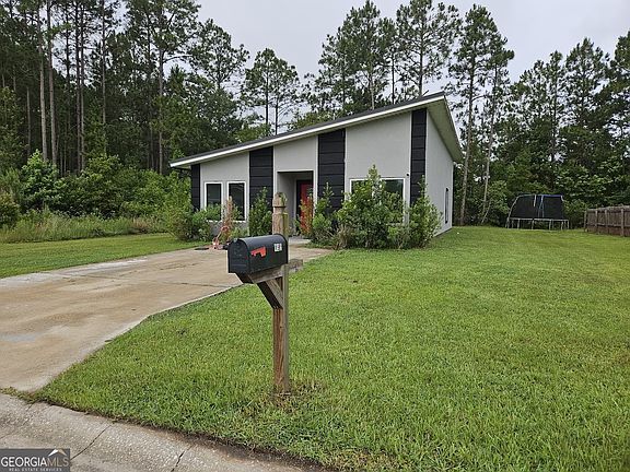 2nd image of 135 Aidan Ct