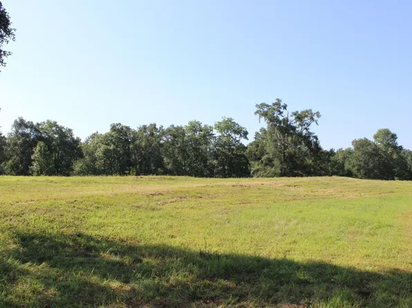 618 3rd St SE, Hanceville, AL 35077