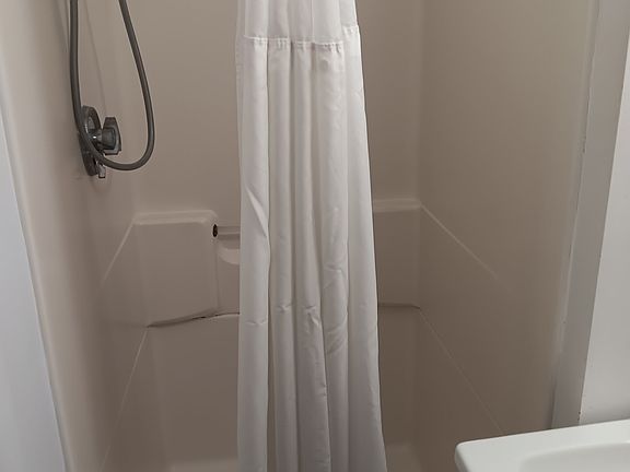 5th image of 803 Western Ave #115