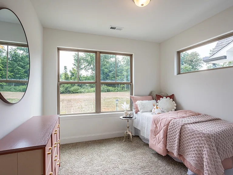 8440 Whisper Ln — Photo 12