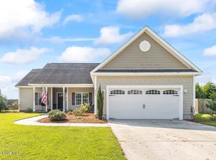 311 Holly Grove Ct W, Jacksonville, NC 28540