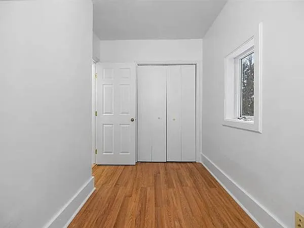 404 2nd St #2 — Photo 3