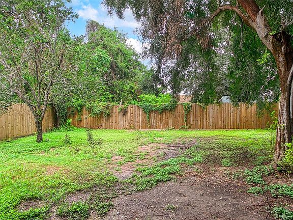3rd image of 13111 Berkwood Court