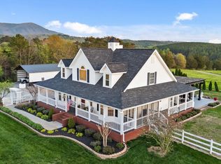 153 Bishop Ln, Benton, TN 37307
