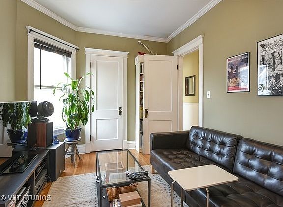 4th image of 1335 W Hollywood Ave #2