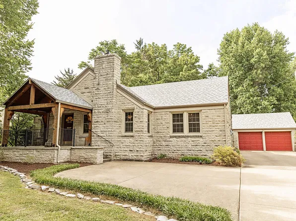 1226 E Catalpa Street, Springfield, MO 65804