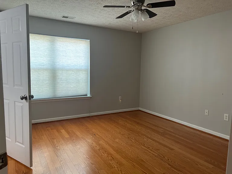 3704 Excalibur Ct #204 — Photo 16