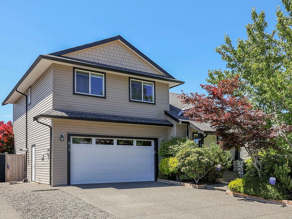 1st image of 815 Labrador Pl