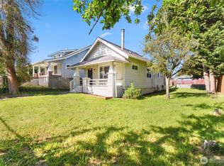 2526 S J St, Tacoma, WA