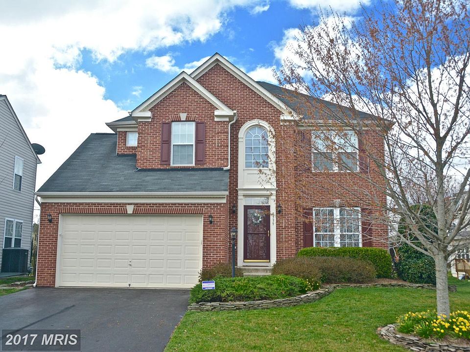 1st image of 9559 Laurencekirk Pl