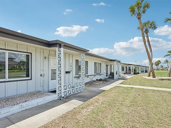 3rd image of 1010 N PEBBLE BEACH BOULEVARD